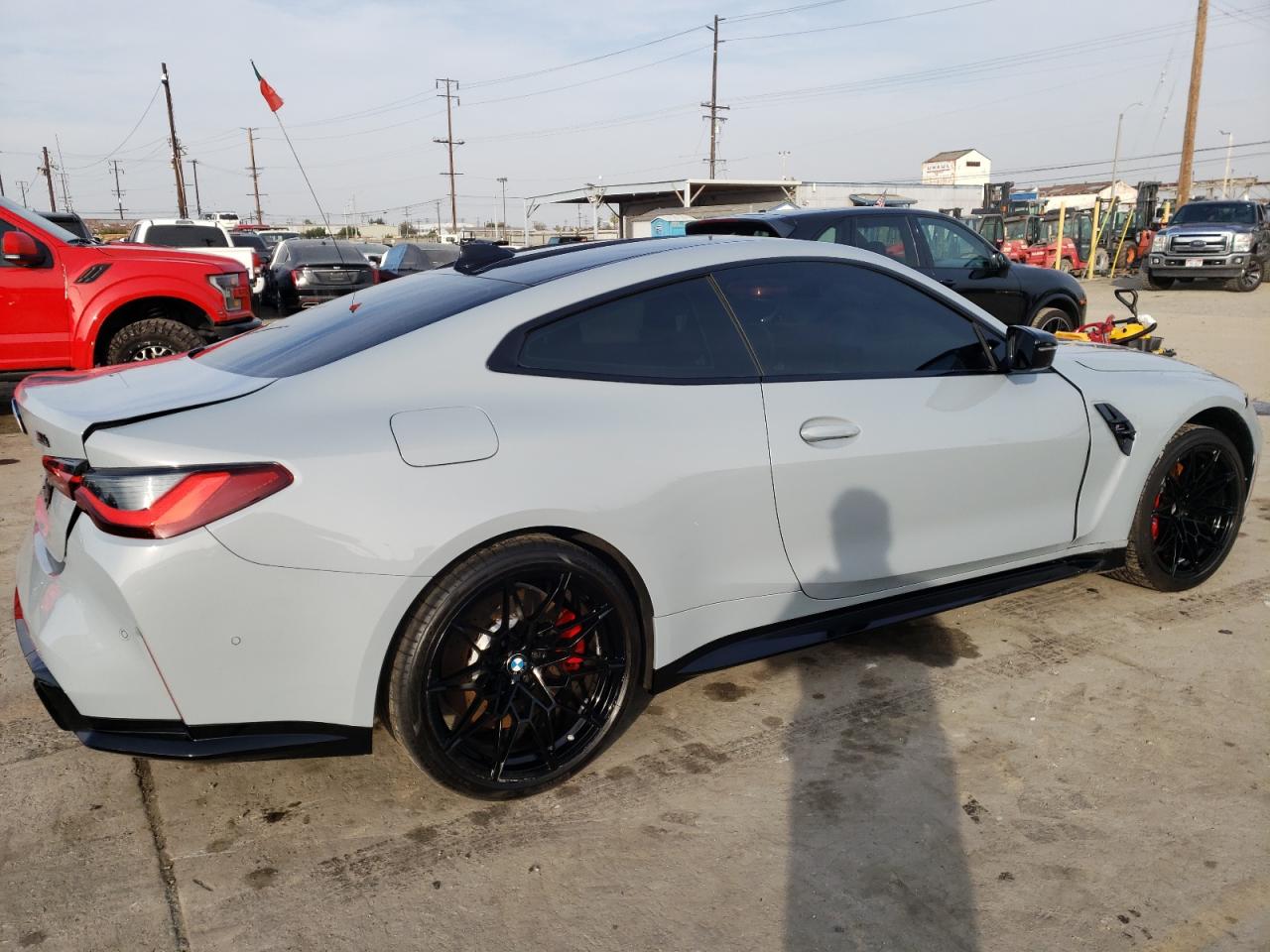 Obraz 3 z 2023 BMW M4 COMPETITION 2023 z VIN WBS43AZ07PCN03026