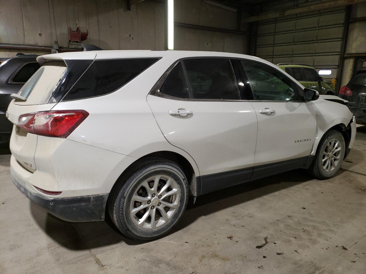Изображение 3 2018 CHEVROLET EQUINOX LT 2018 с VIN 2GNAXSEV0J6269955