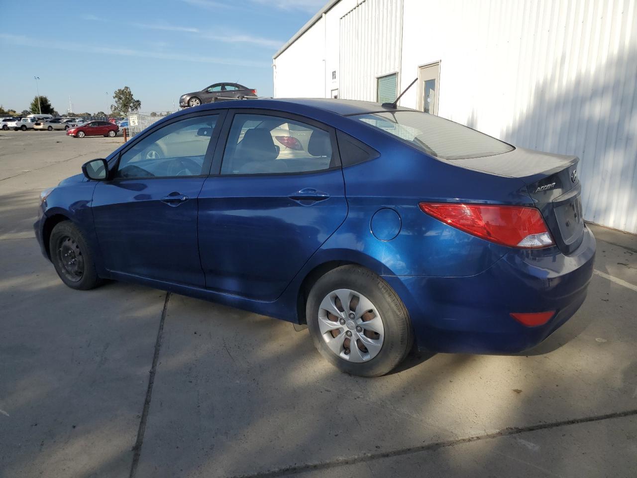 Image 2 of Hyundai Accent Se 2016 with VIN KMHCT4AE1GU998034