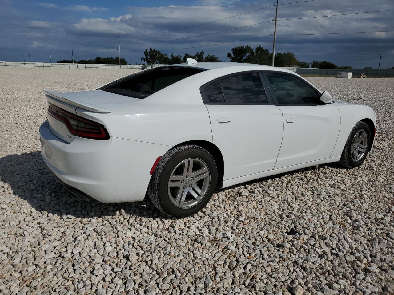 Obraz 3 z 2016 DODGE CHARGER SXT 2016 z VIN 2C3CDXHG2GH339364