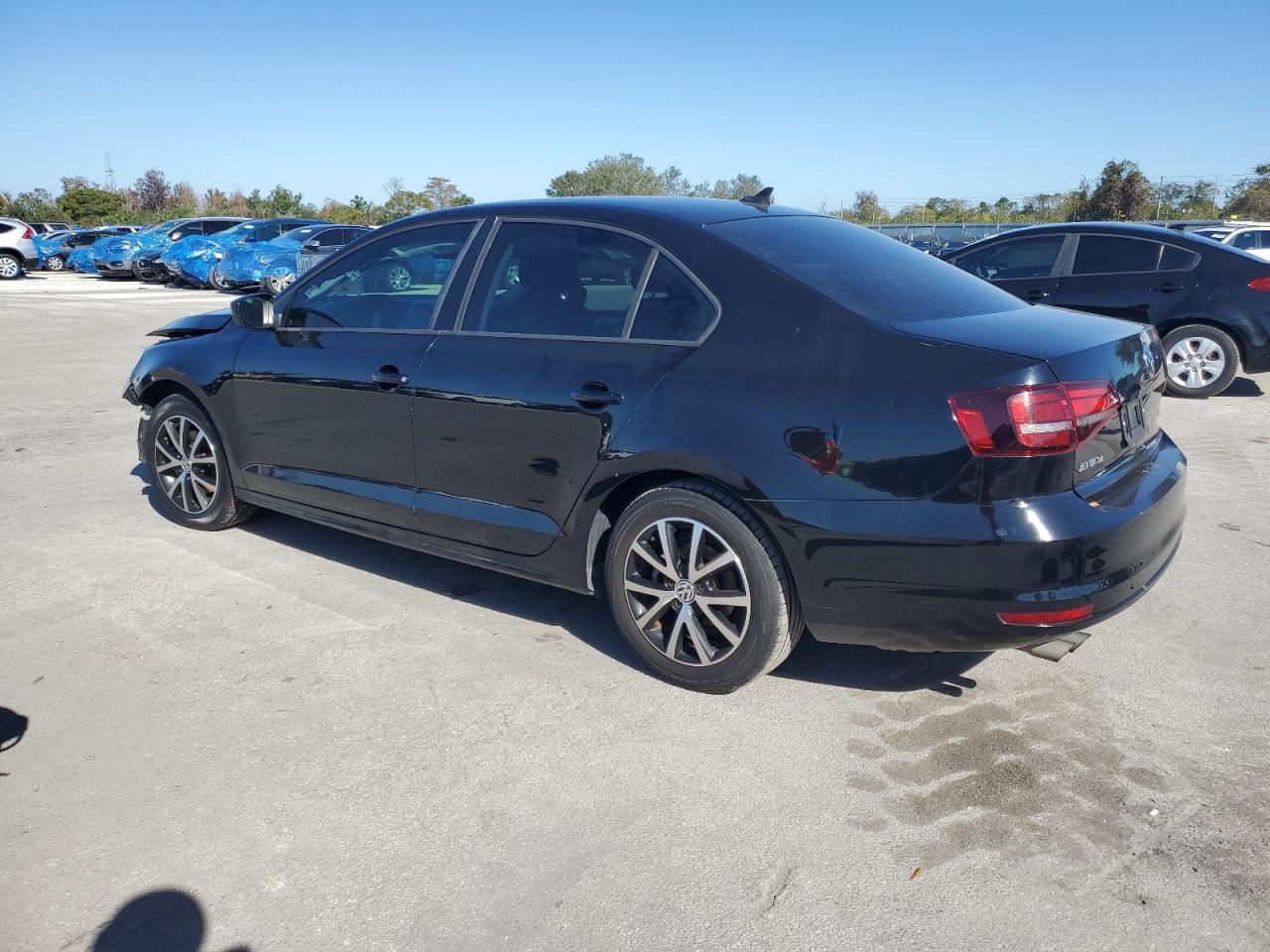 Image 2 of 2016 VOLKSWAGEN JETTA SE 2016 with VIN 3VWD67AJ7GM236200