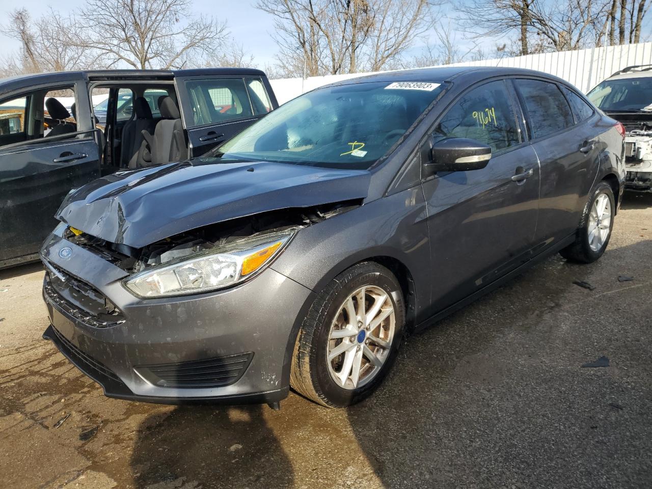 Изображение 1 2015 FORD FOCUS SE 2015 с VIN 1FADP3F25FL333279