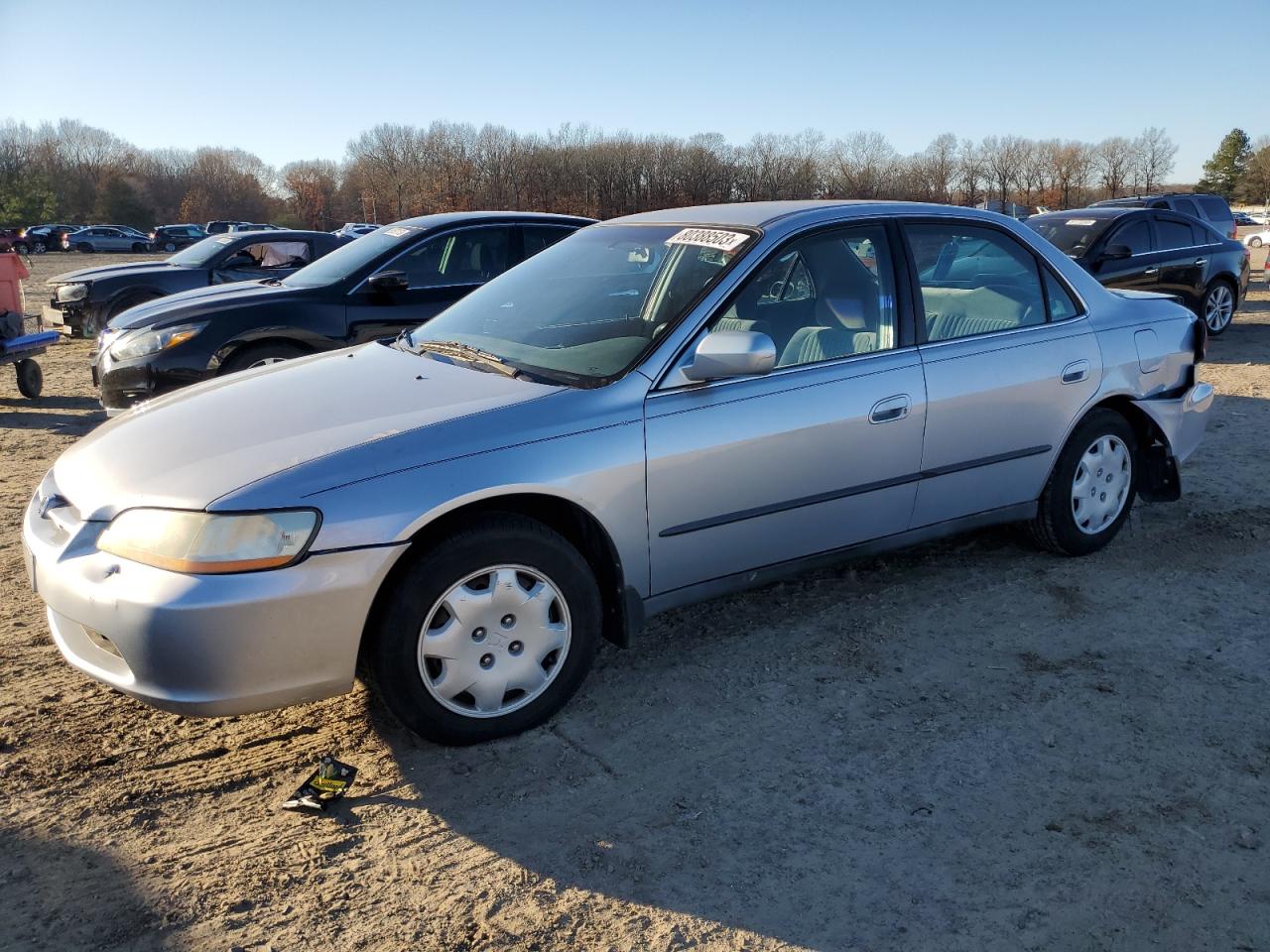 Изображение 1 1998 HONDA ACCORD LX 1998 с VIN 1HGCG5645WA110496
