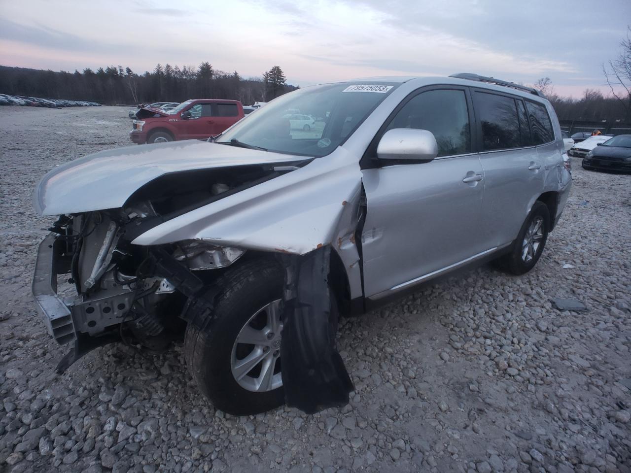 Image 1 of 2011 TOYOTA HIGHLANDER BASE 2011 with VIN 5TDBK3EH5BS077742