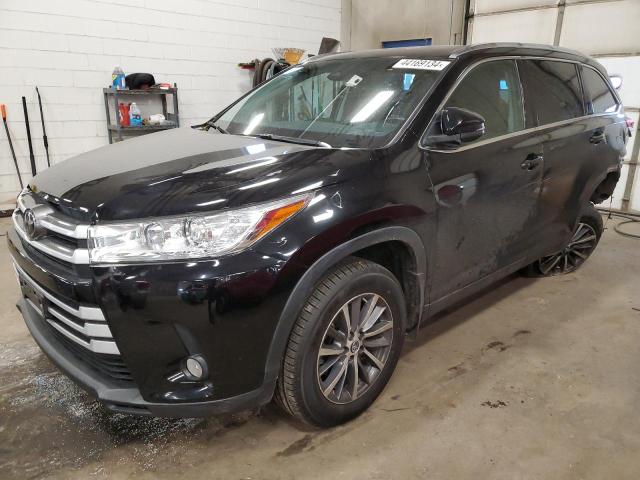 Image 1 of 2019 TOYOTA HIGHLANDER SE 2019 with VIN 5TDJZRFH4KS741151