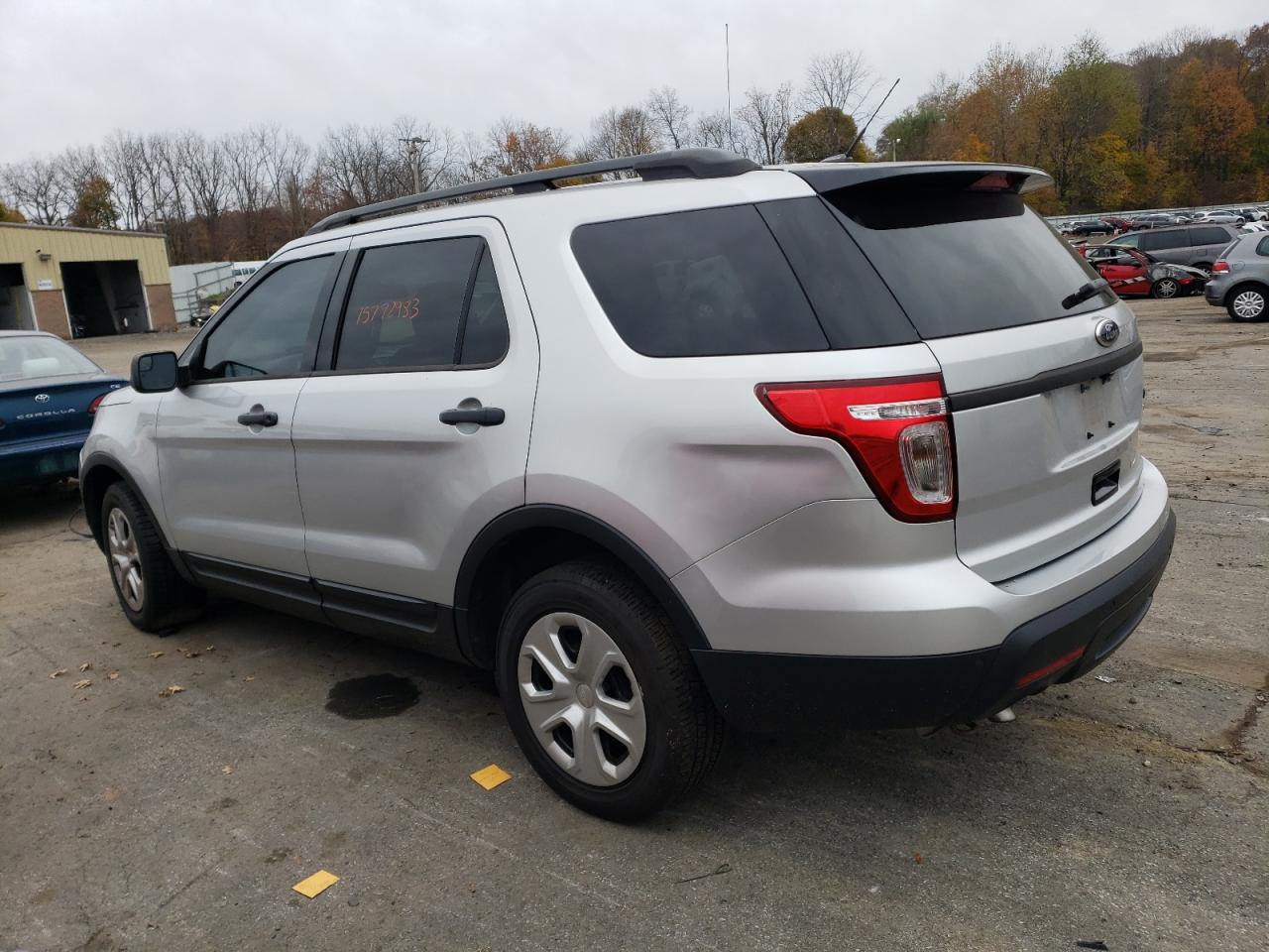 Obraz 2 z 2015 FORD EXPLORER POLICE INTERCEPTOR 2015 z VIN 1FM5K8AR3FGC66930