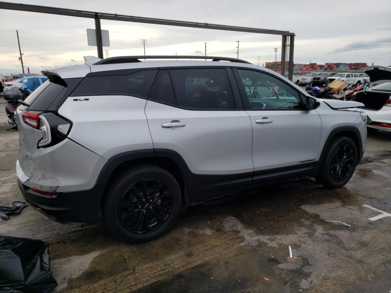 Изображение 3 2022 GMC TERRAIN SLE 2022 с VIN 3GKALMEV2NL269414
