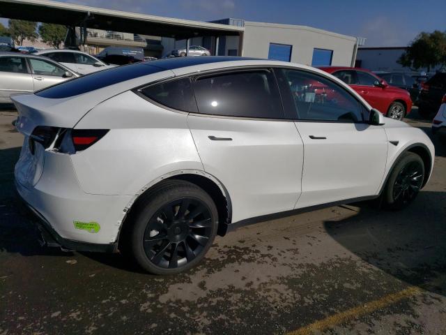 Изображение 3 2023 TESLA MODEL Y  2023 с VIN 7SAYGDEEXPF590250