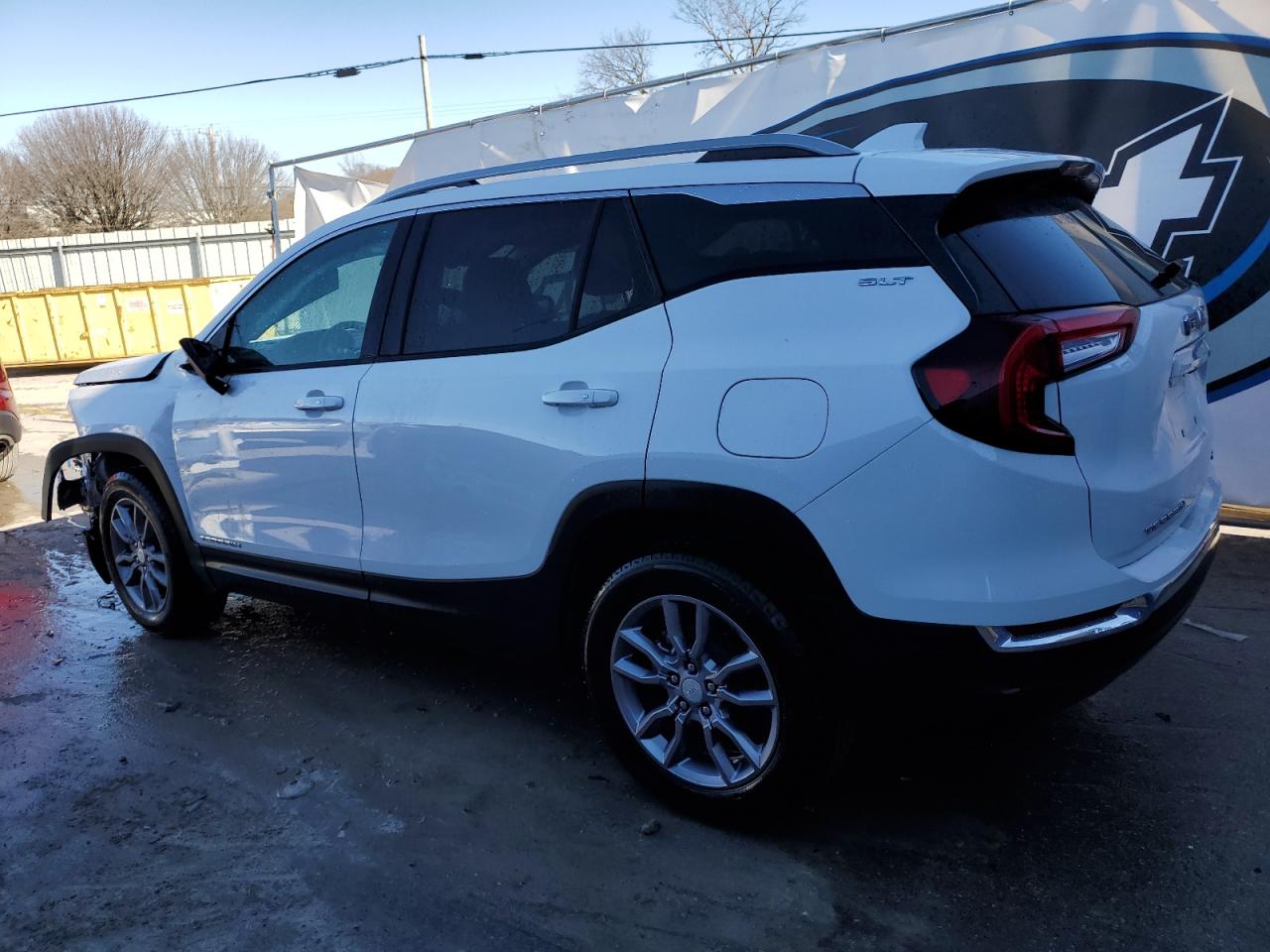 Изображение 2 2023 GMC TERRAIN SLT 2023 с VIN 3GKALVEG5PL165705