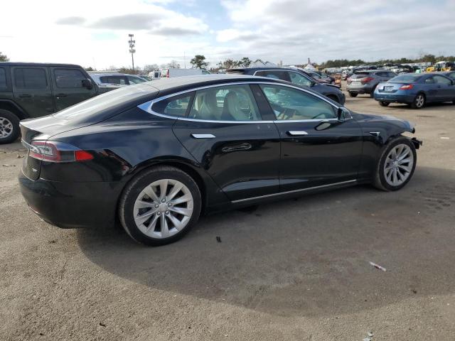 Image 3 of 2018 TESLA MODEL S  2018 with VIN 5YJSA1E2XJF295083