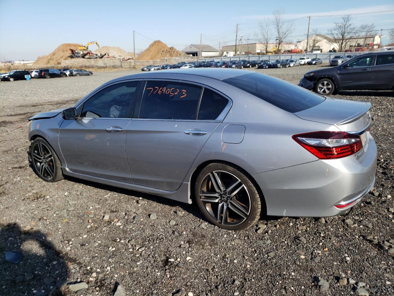 Изображение 2 2016 HONDA ACCORD SPORT 2016 с VIN 1HGCR2F50GA236641