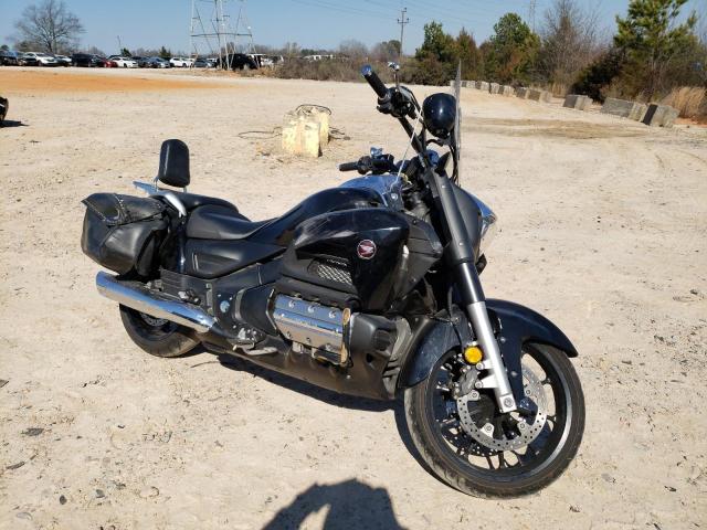 2014 HONDA GL1800 C 2014 image