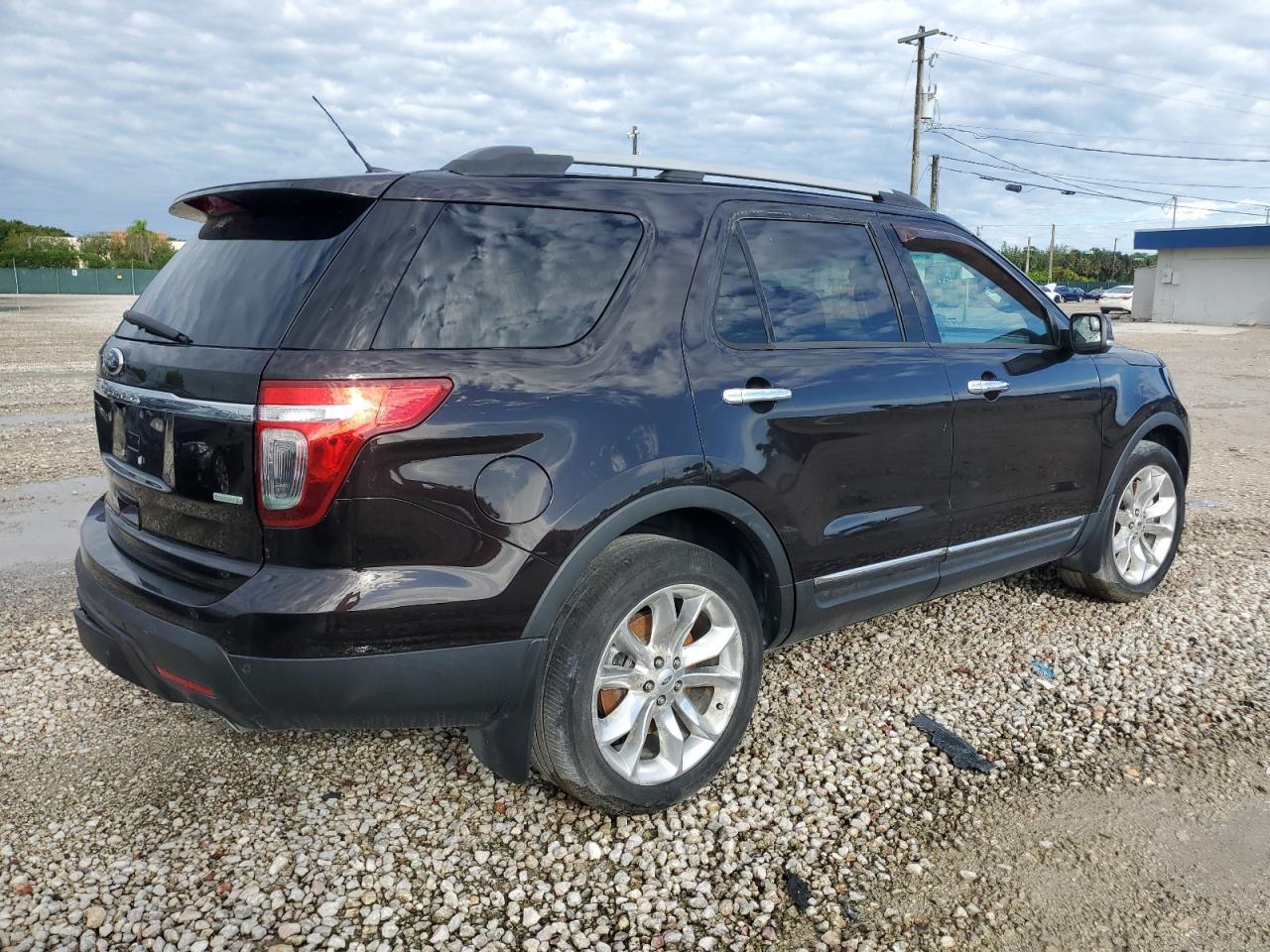 Obraz 3 z 2014 FORD EXPLORER XLT 2014 z VIN 1FM5K8D81EGA97976