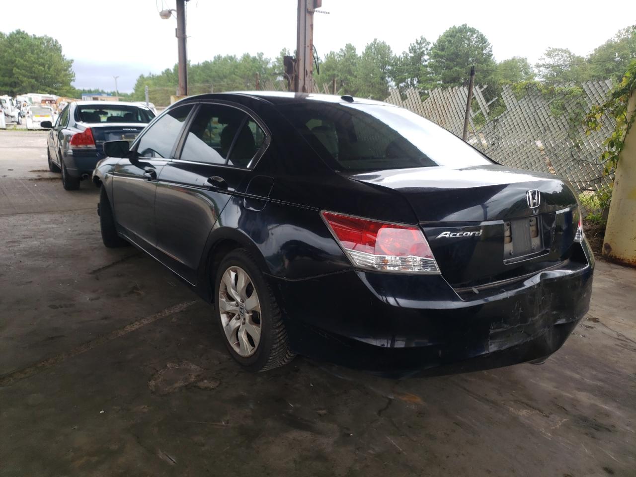 Image 3 of 2010 HONDA ACCORD EXL 2010 with VIN 1HGCP2F88AA009267