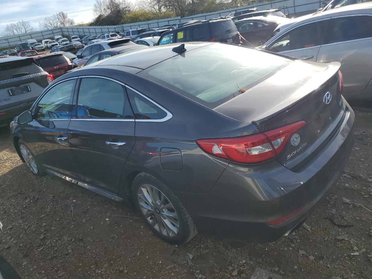 Image 2 of 2015 HYUNDAI SONATA SPORT 2015 with VIN 5NPE34AF9FH052634