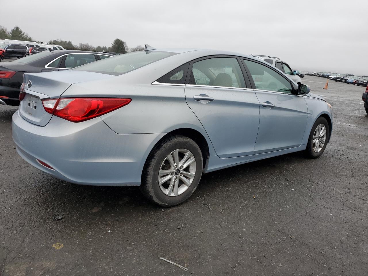 Image 3 of 2011 HYUNDAI SONATA GLS 2011 with VIN 5NPEB4AC6BH140947
