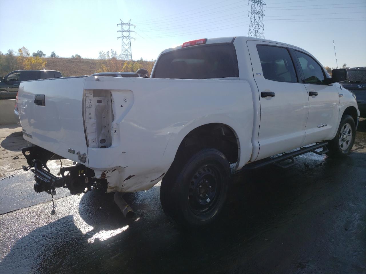 Image 3 of 2012 TOYOTA TUNDRA CREWMAX SR5 2012 with VIN 5TFDW5F17CX263787