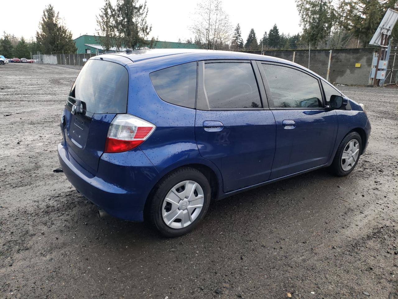 Image 3 of 2013 HONDA FIT  2013 with VIN JHMGE8H39DC017654