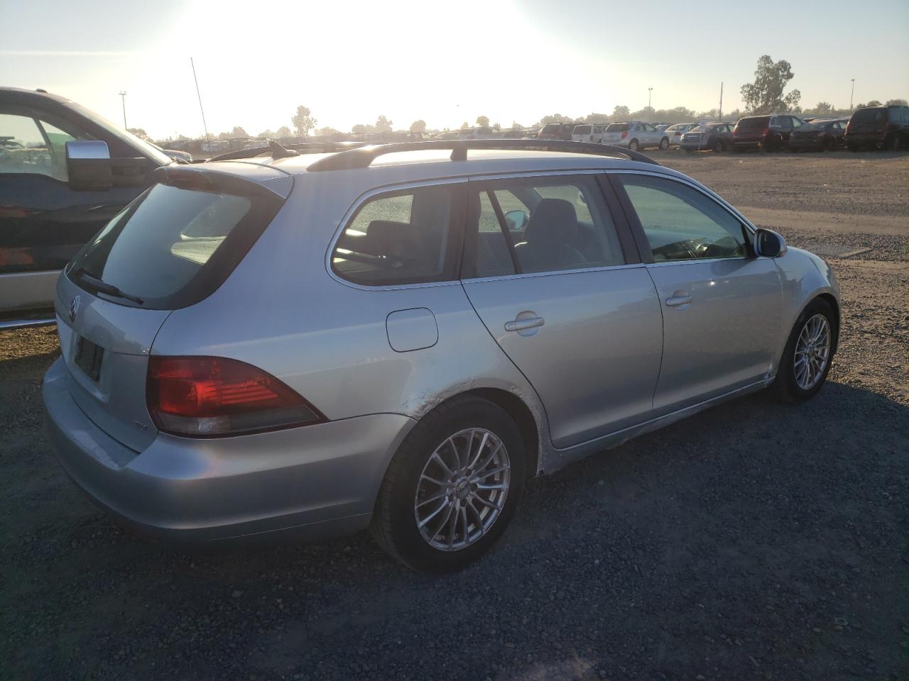 Изображение 3 2010 VOLKSWAGEN JETTA TDI 2010 с VIN 3VWPL7AJ6AM606467