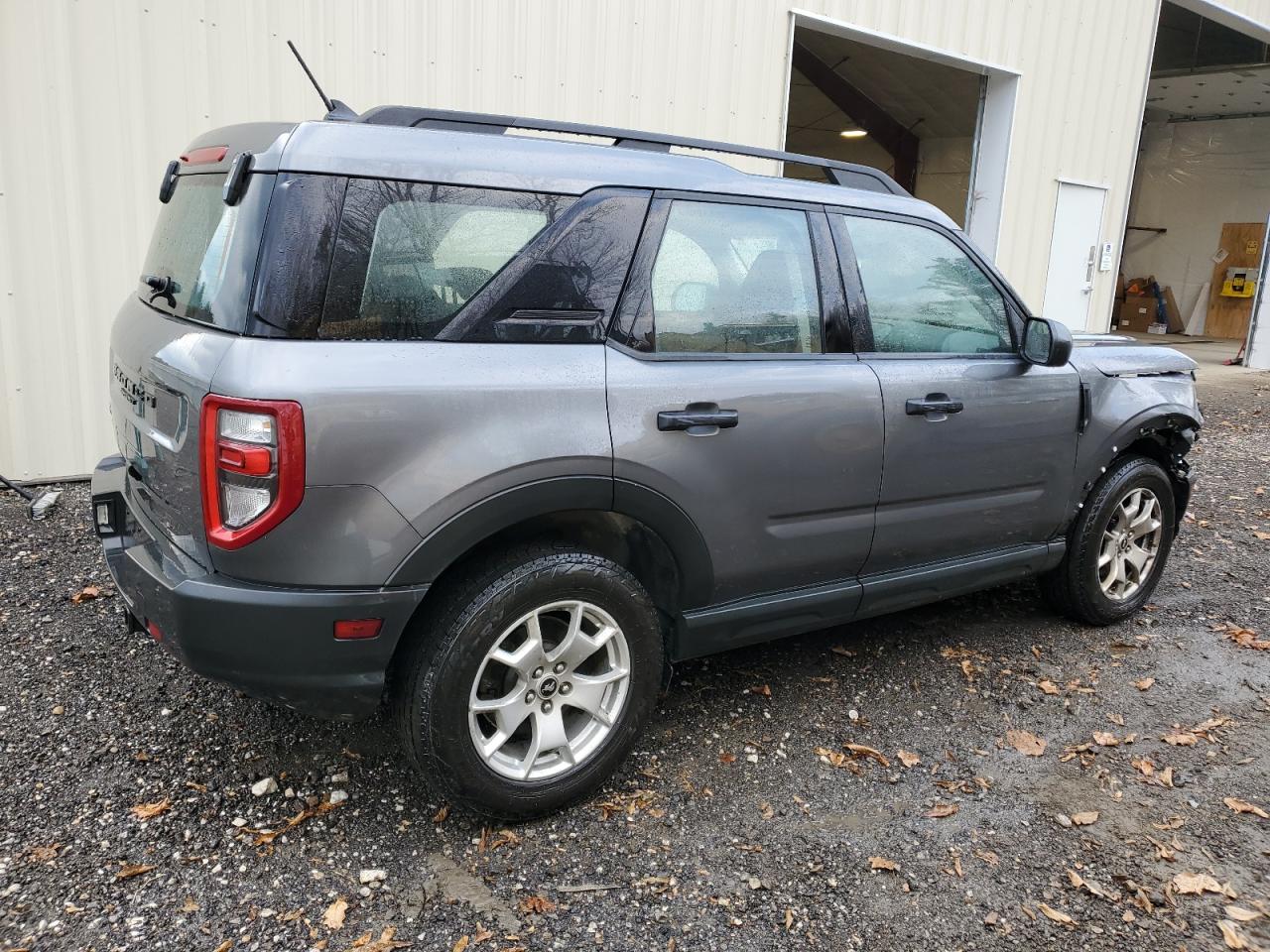 Image 3 of 2021 FORD BRONCO SPORT  2021 with VIN 3FMCR9A68MRA98125