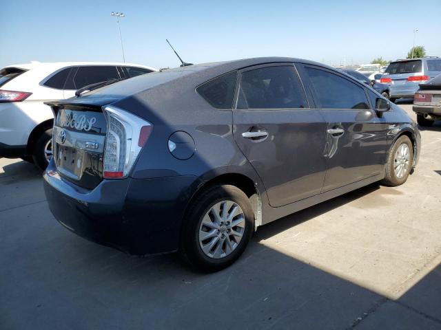 Image 3 of 2014 TOYOTA PRIUS PLUG-IN  2014 with VIN JTDKN3DP8E3054011