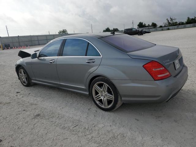 Image 2 of 2013 MERCEDES-BENZ S 550 2013 with VIN WDDNG7DB8DA526663