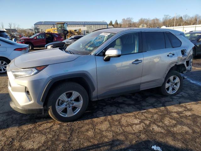 Image 1 of 2021 TOYOTA RAV4 XLE 2021 with VIN 2T3P1RFV8MW140513