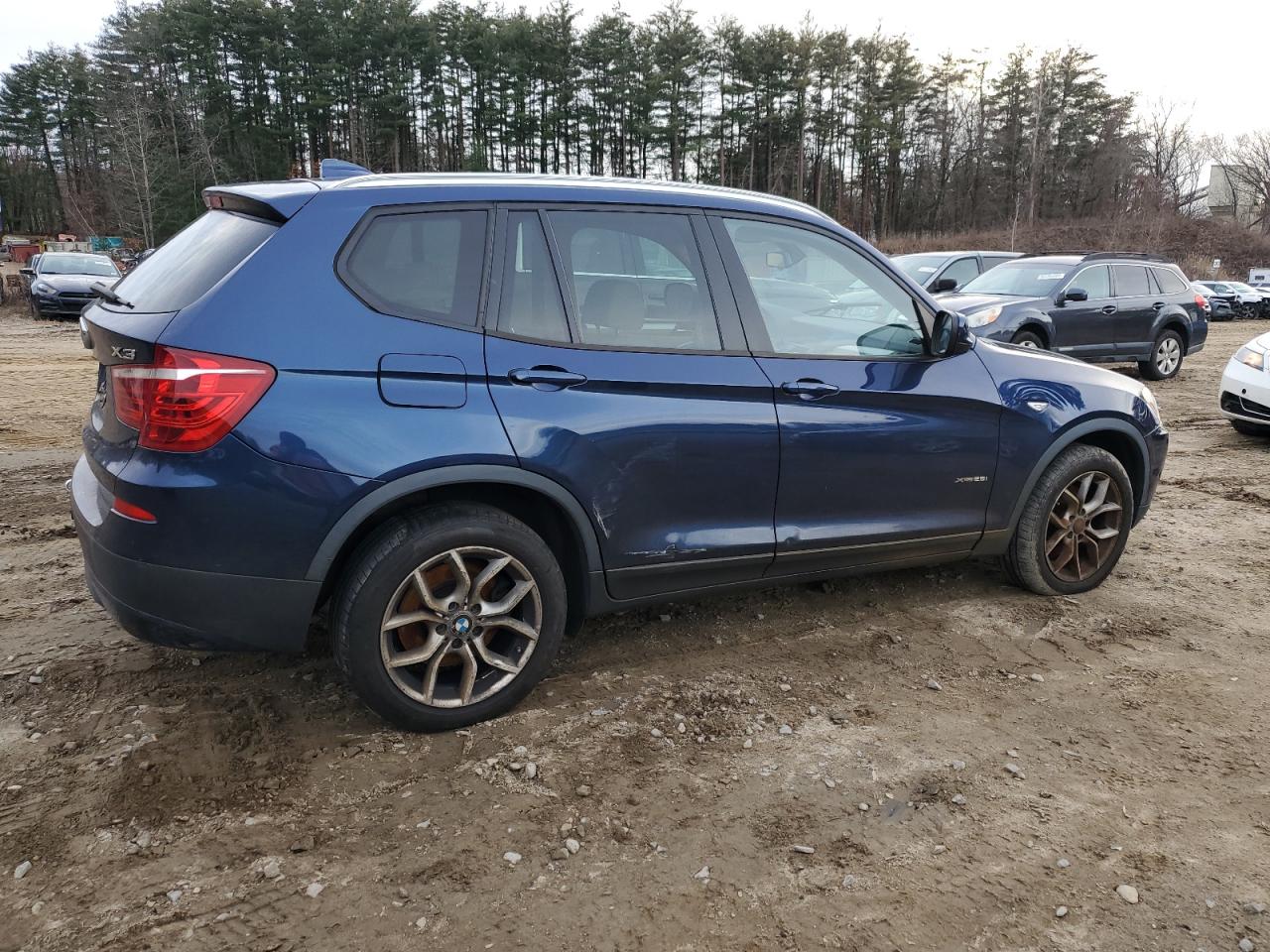 Image 3 of 2013 BMW X3 XDRIVE28I 2013 with VIN 5UXWX9C52D0D01328