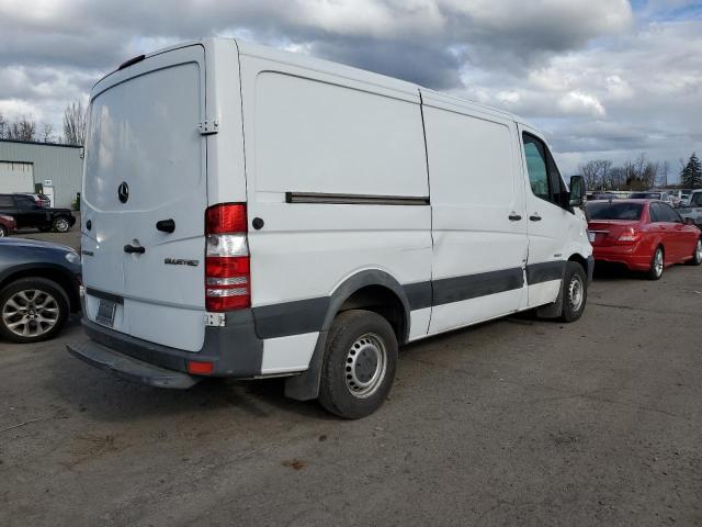 Image 3 of 2015 MERCEDES-BENZ SPRINTER 2500 2015 with VIN WD3PE7DCXFP107483