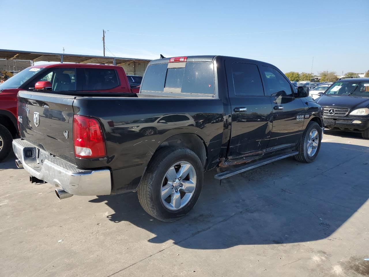 Image 3 of Ram 1500 with VIN 1C6RR6LT7FS669134