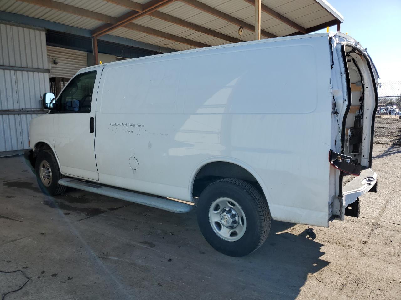 Image 2 of 2021 CHEVROLET EXPRESS G2500  2021 with VIN 1GCWGAFP4M1306425