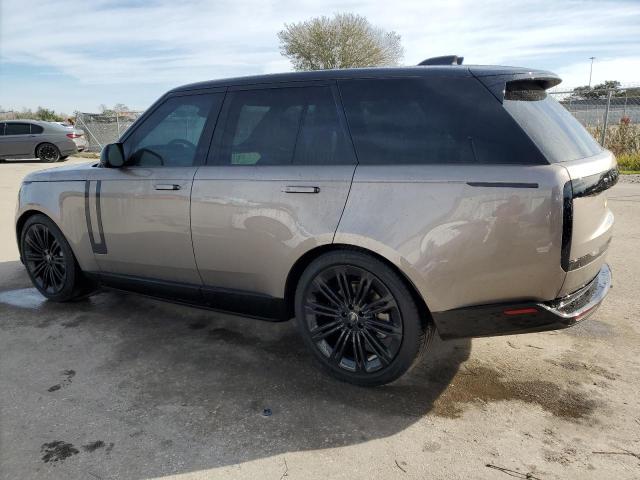 Obraz 2 z 2023 LAND ROVER RANGE ROVER SE 2023 z VIN SALKP9FU9PA071827