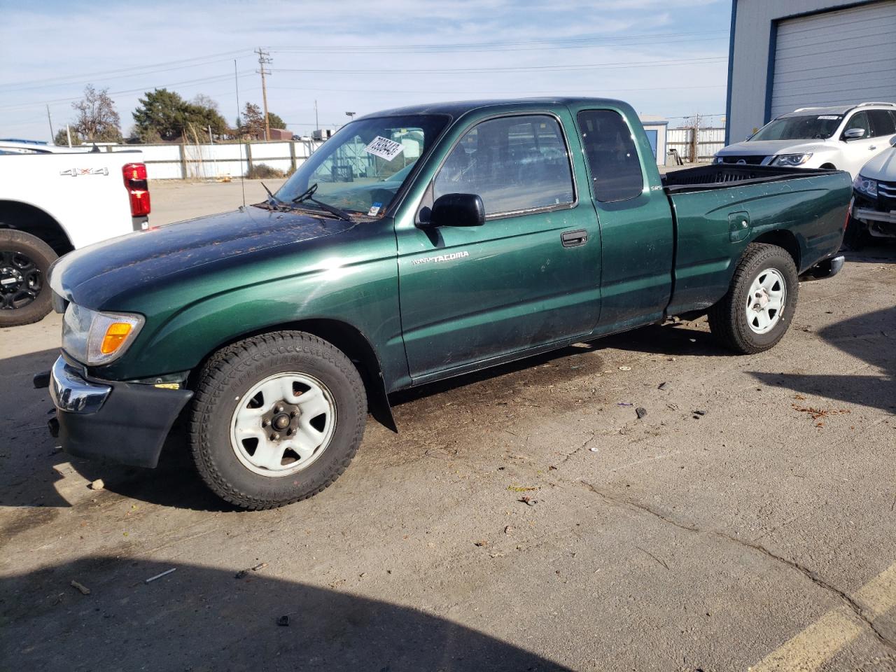 Image 1 of 1999 TOYOTA TACOMA XTRACAB 1999 with VIN 4TAVL52N7XZ570792