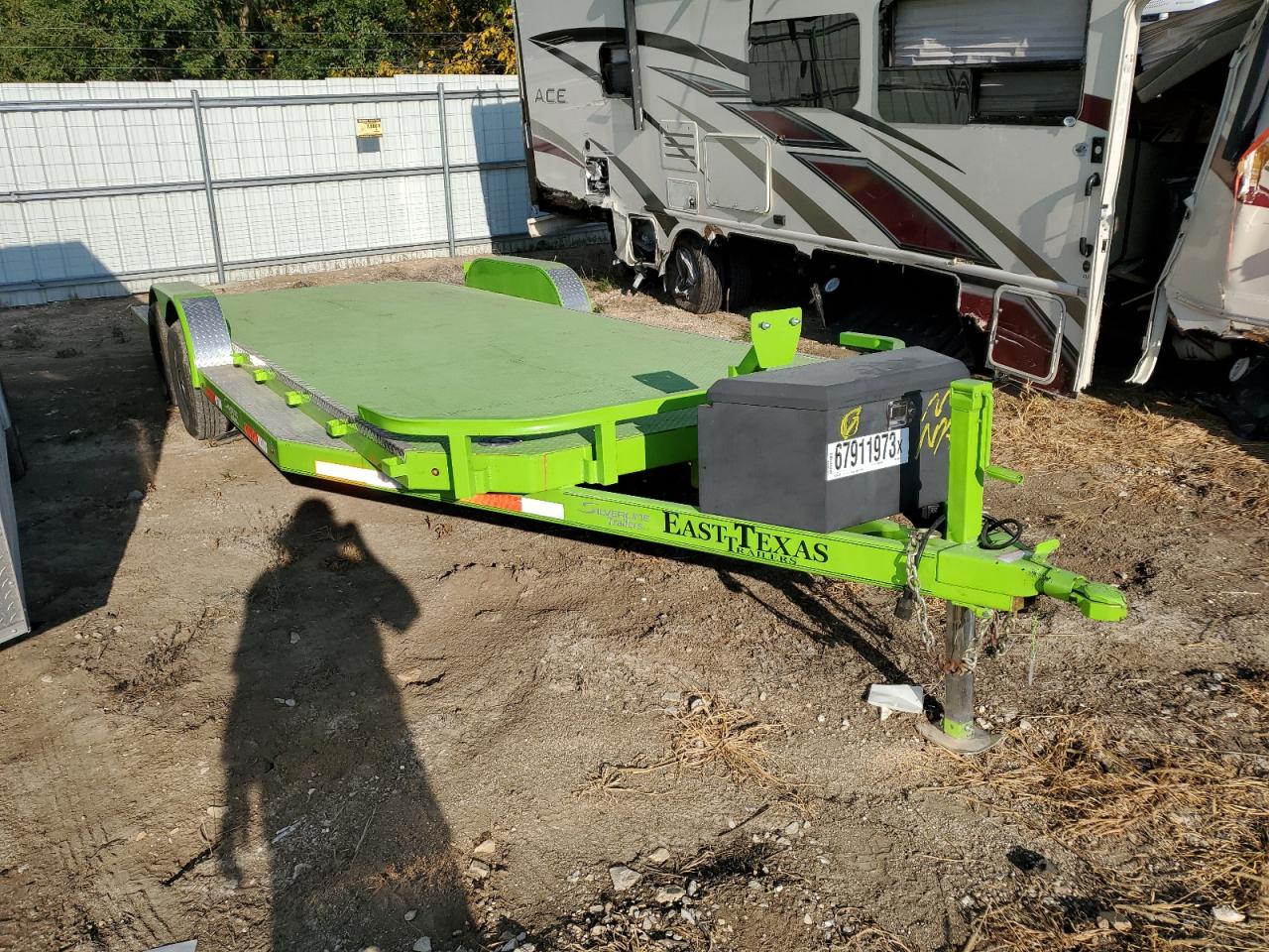 2022 EAST TEXAS 22' CARHAULER 2022 image
