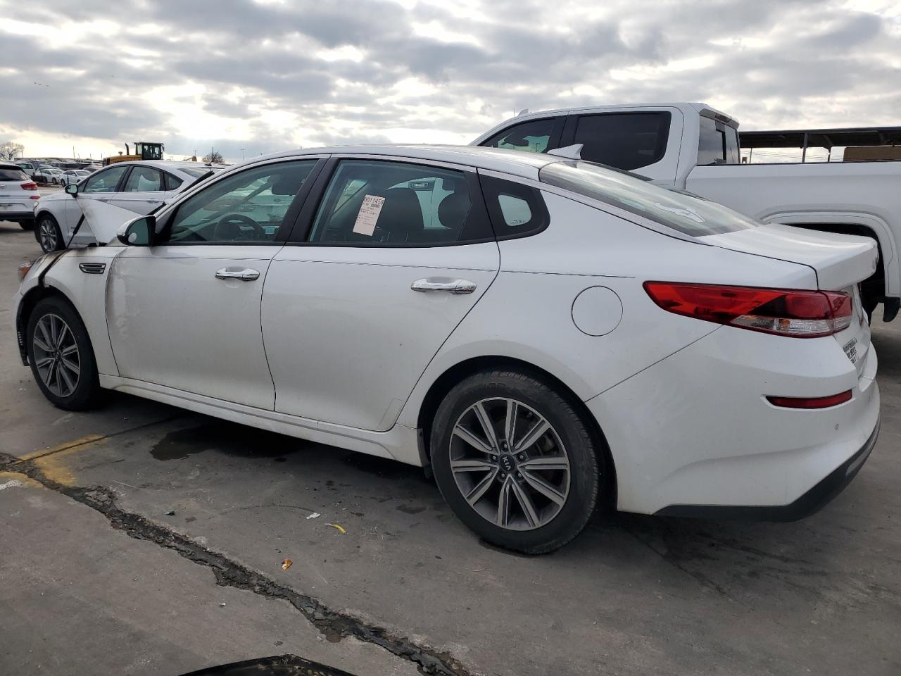 Obraz 2 z 2019 KIA OPTIMA LX 2019 z VIN 5XXGT4L38KG355258