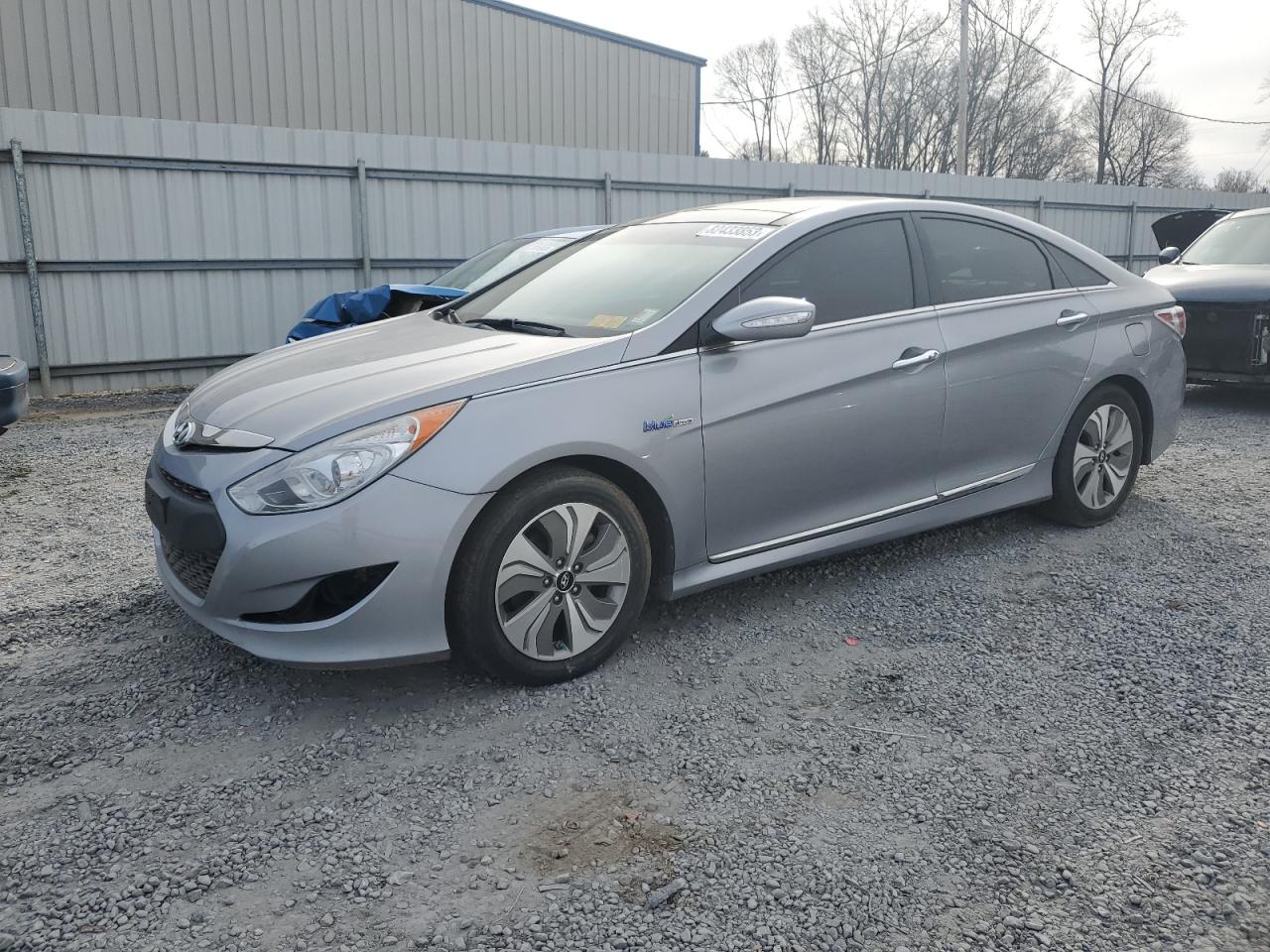 Obraz 1 z 2015 HYUNDAI SONATA HYBRID 2015 z VIN KMHEC4A43FA125661