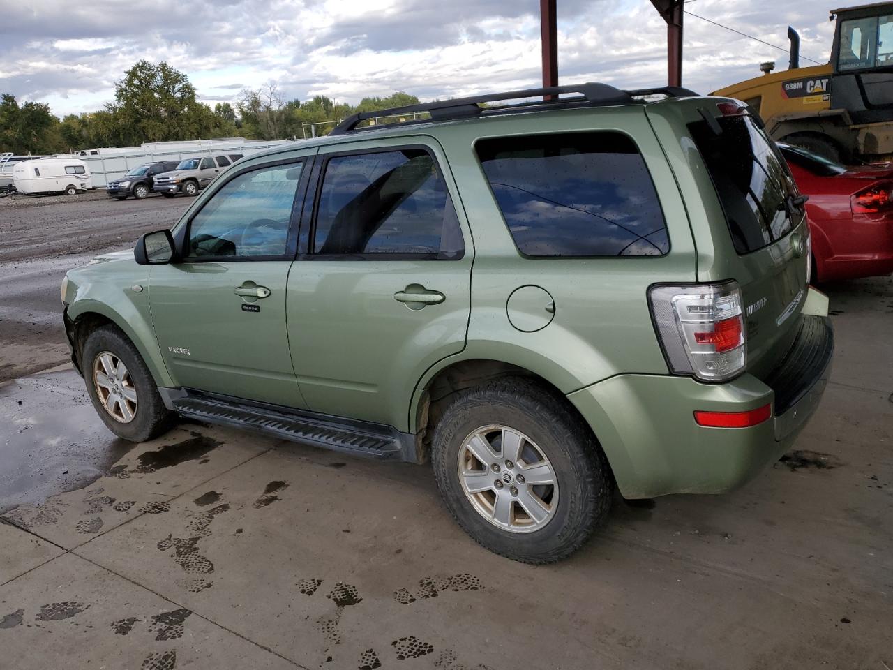 Image 2 of Mercury Mariner 2008 with VIN 4M2CU91188KJ22015