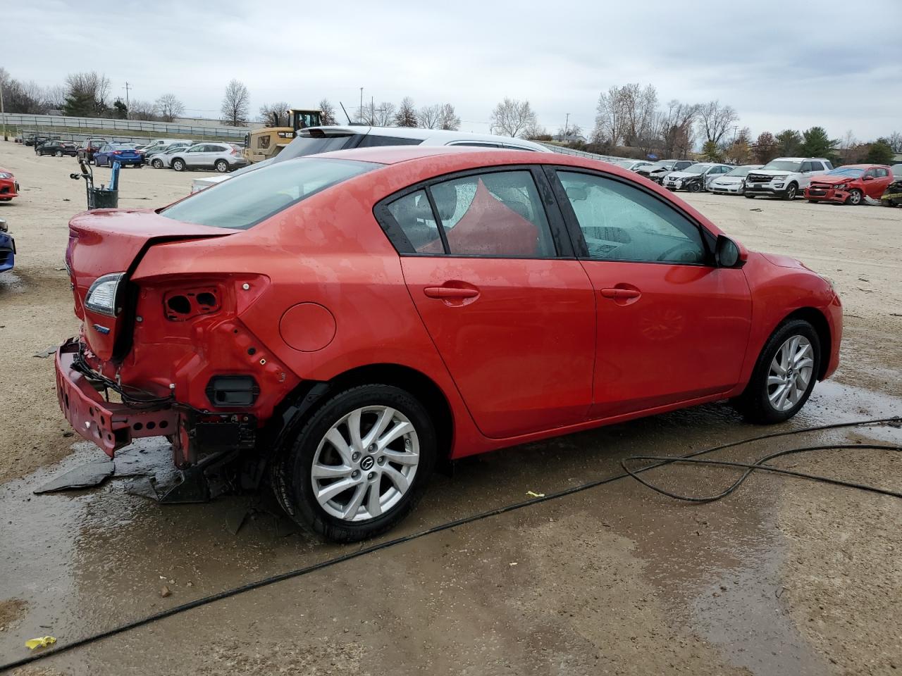 Image 3 of 2013 MAZDA 3 I 2013 with VIN JM1BL1W78D1800619