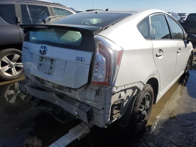 Image 3 of 2014 TOYOTA PRIUS  2014 with VIN JTDKN3DU4E0375454
