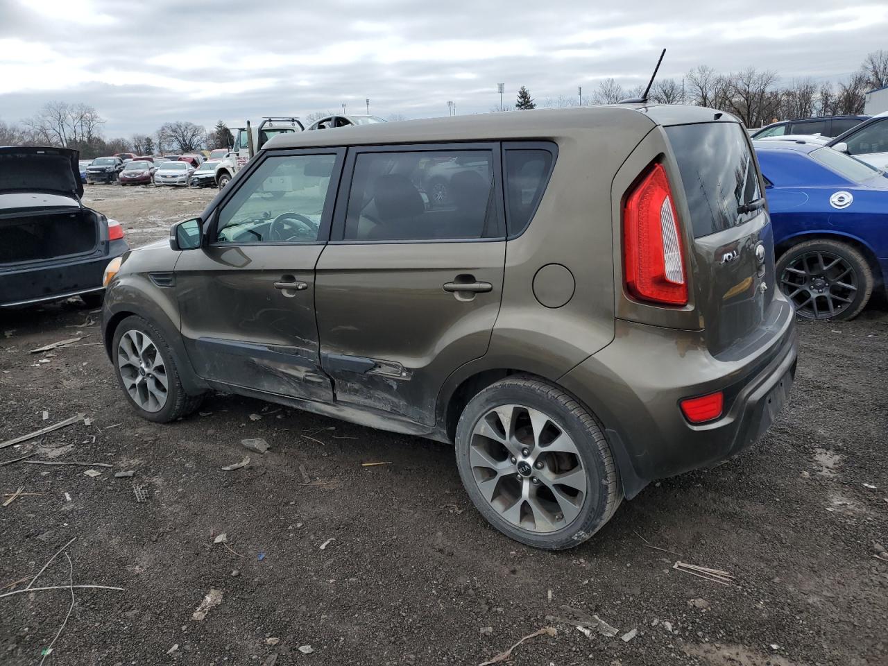 Изображение 2 2013 KIA SOUL + 2013 с VIN KNDJT2A67D7582797