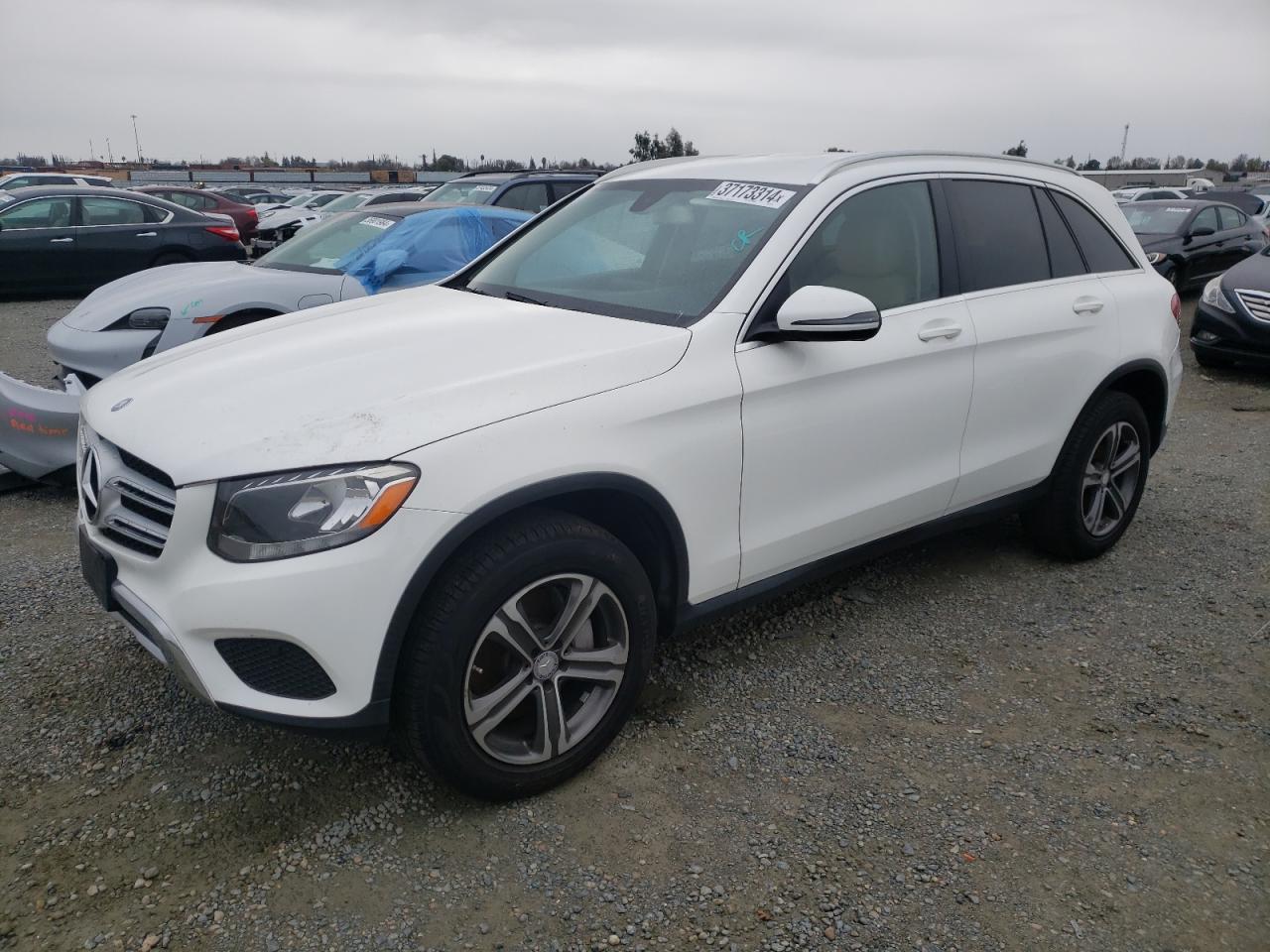 Image 1 of 2016 MERCEDES-BENZ GLC 300 2016 with VIN WDC0G4JB7GF079106
