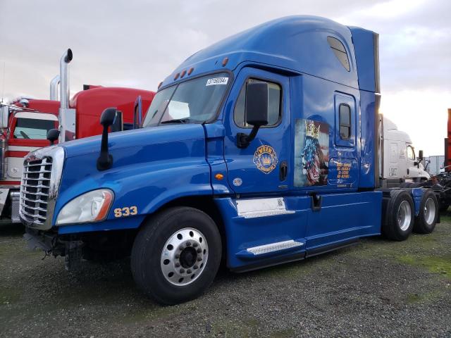 Image 2 of 2017 FREIGHTLINER CASCADIA 125  2017 with VIN 1FUJGLDR6HLJF1952