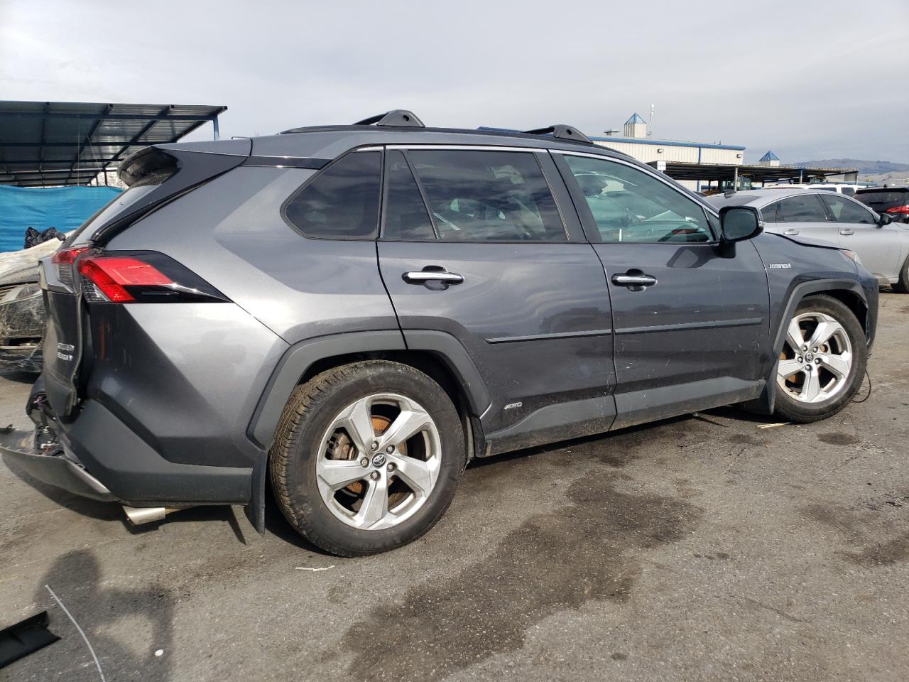 Image 3 of 2021 TOYOTA RAV4 LIMITED 2021 with VIN 4T3D6RFV4MU010815