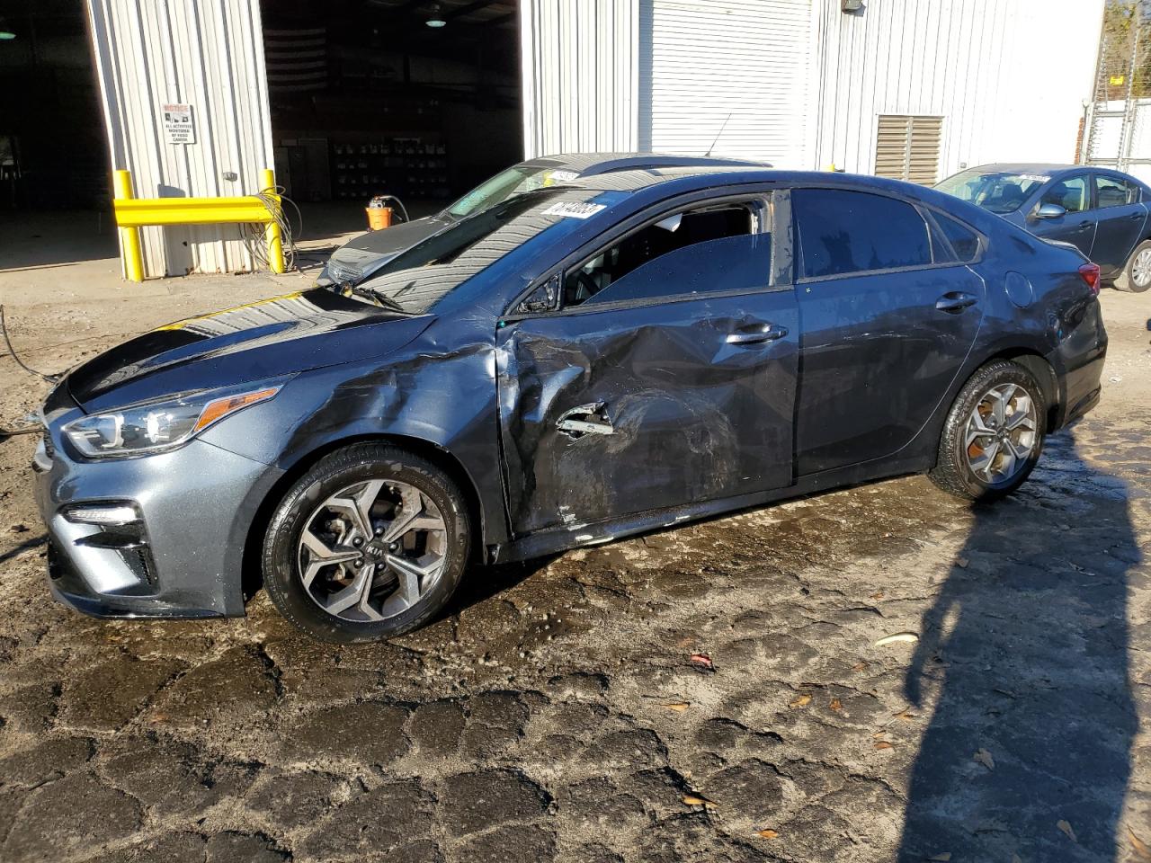 Image 1 of 2019 KIA FORTE FE 2019 with VIN 3KPF24AD6KE098412