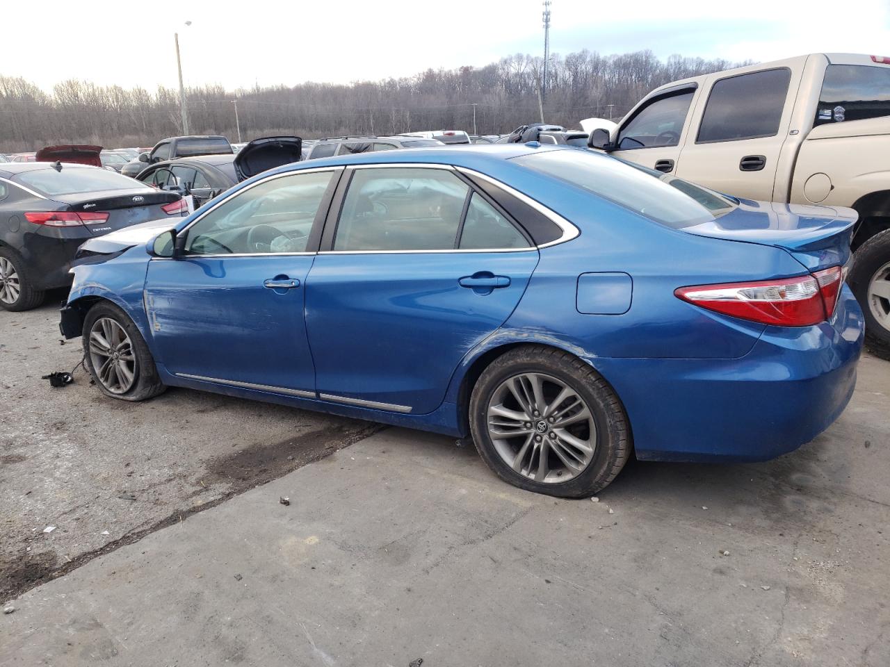 Image 2 of 2017 TOYOTA CAMRY LE 2017 with VIN 4T1BF1FK7HU777443
