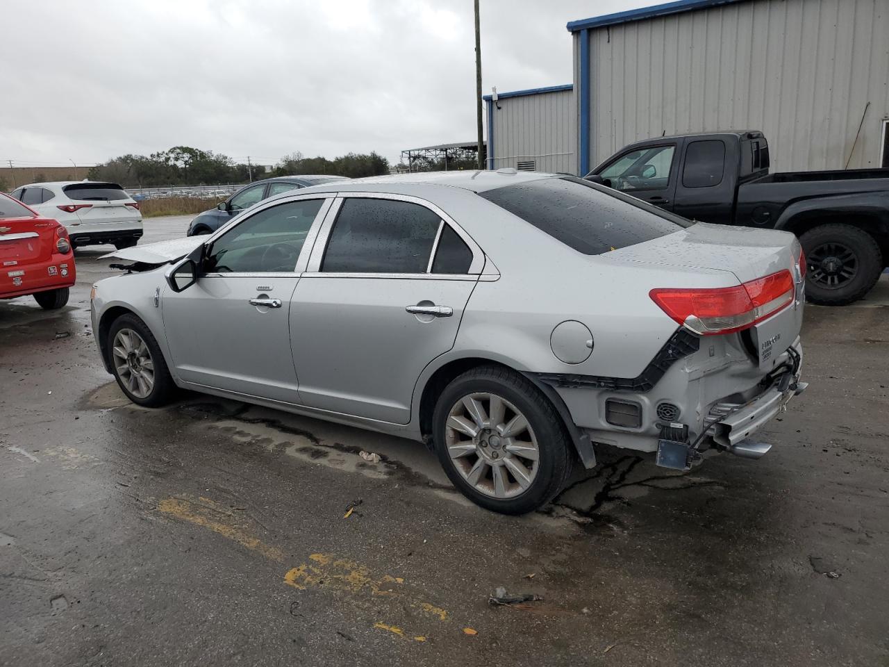 Image 2 of 2010 LINCOLN MKZ  2010 with VIN 3LNHL2GC3AR647298
