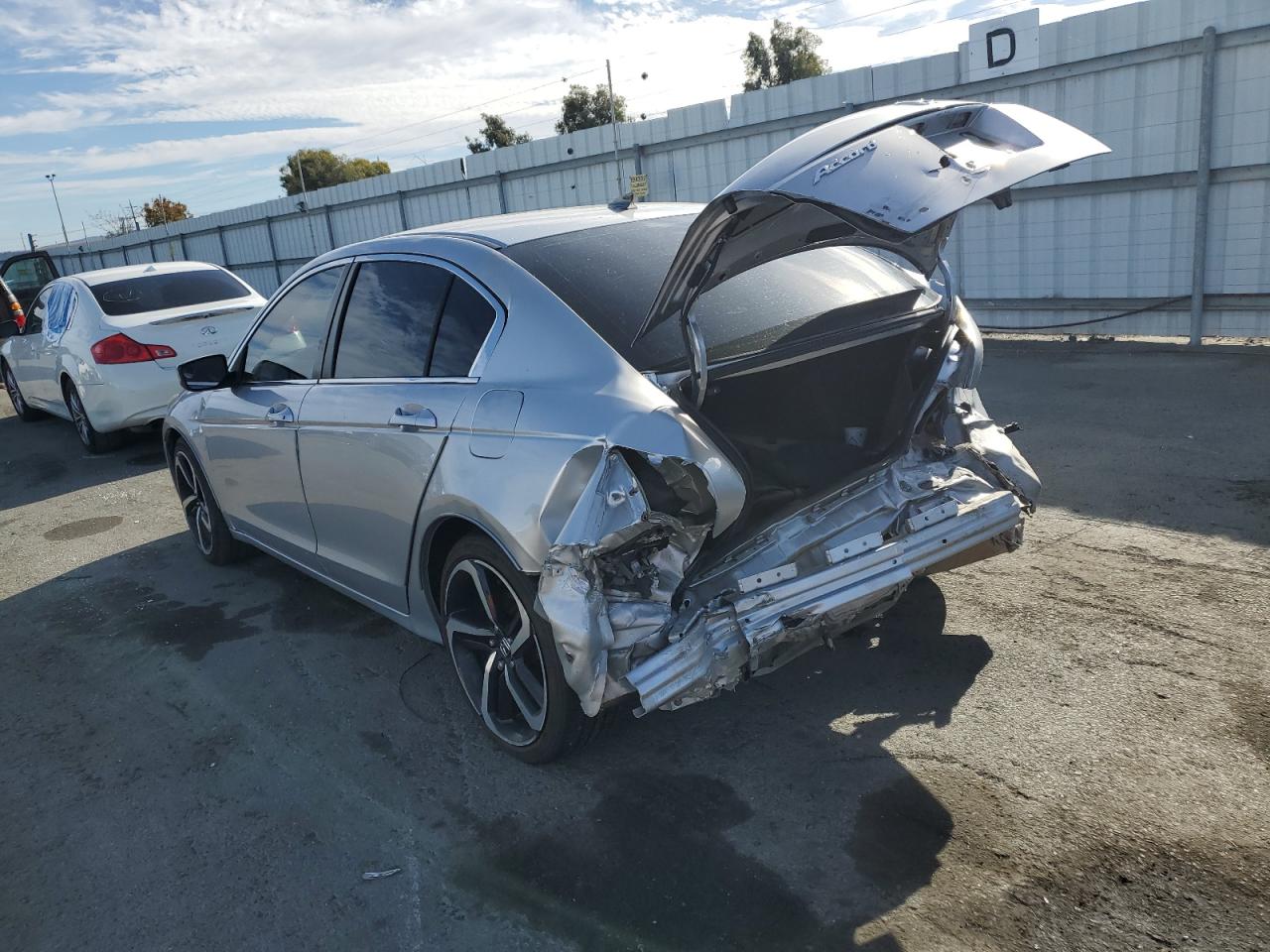 Obraz 2 z 2009 HONDA ACCORD LX 2009 z VIN 1HGCP26359A000171