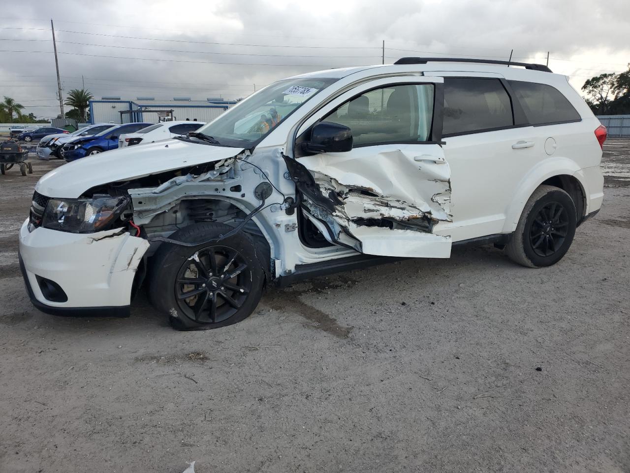 Image 1 of 2019 DODGE JOURNEY SE 2019 with VIN 3C4PDCBB9KT867020