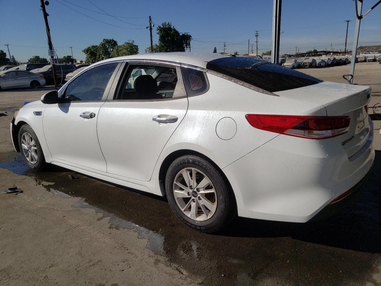 Obraz 2 z 2016 KIA OPTIMA LX 2016 z VIN 5XXGT4L36GG023939