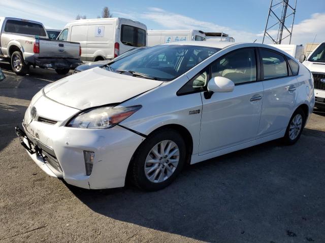 Image 1 of 2013 TOYOTA PRIUS PLUG-IN  2013 with VIN JTDKN3DP4D3039858